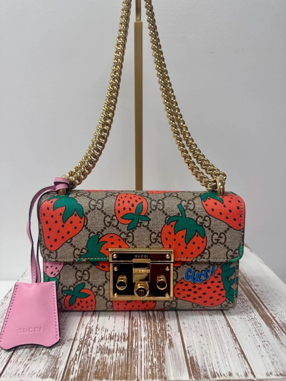 Gucci Strawberry Print GG Crossbody - Picture 1 of 7